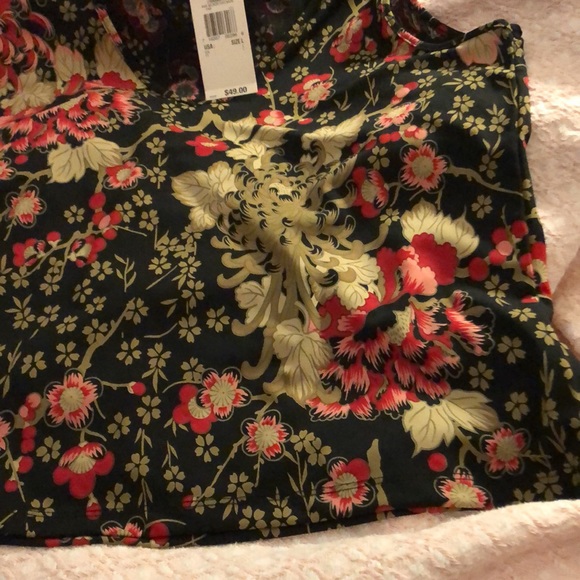 🔥 SALE! $19 for NWT $120 Retail NWT Anne Klein Blouse & Skirt Set - Picture 9 of 16